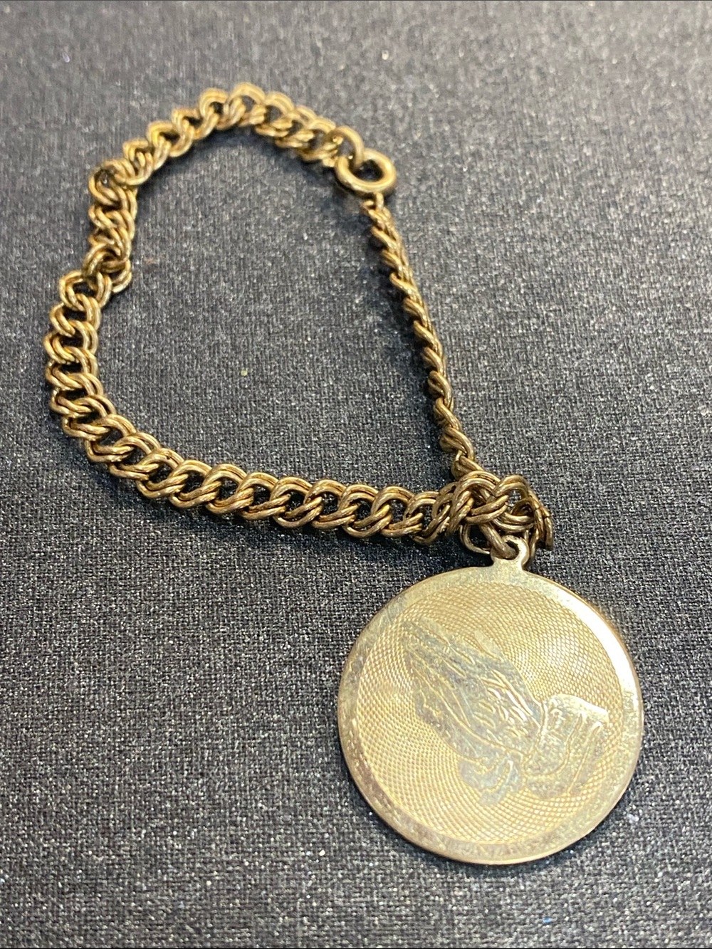Serenity Praying Hands Medallion Bracelet - Picture 1 of 3